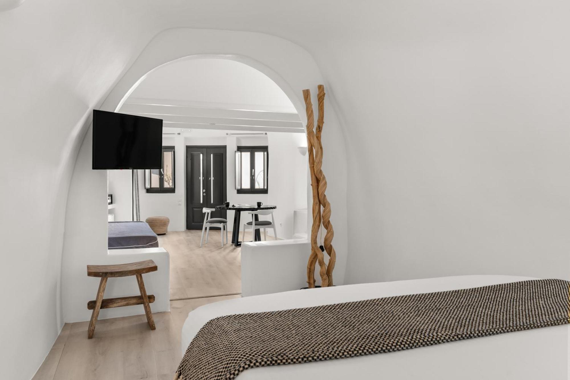 Mill Houses New Elegant Suites Fira (Santorini) Esterno foto